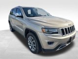 Used 2015 Jeep Grand Cherokee Limited w/ Luxury Group II image 2