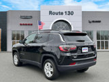 Used 2022 Jeep Compass Latitude image 3