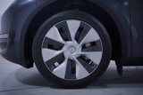 Used 2024 Tesla Model Y 2WD image 2