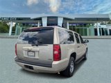 Used 2014 Chevrolet Suburban LT image 3