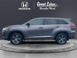 Used 2018 Toyota Highlander LE image 2