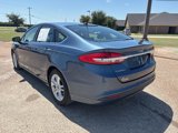 Used 2018 Ford Fusion SE w/ Fusion SE Technology Package image 3