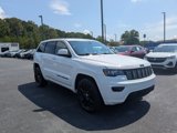 Used 2018 Jeep Grand Cherokee Altitude image 3