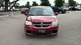 Used 2014 Dodge Grand Caravan SE image 2