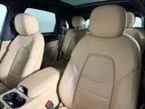 Certified 2022 Porsche Cayenne image 5