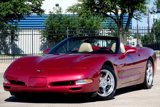 Used 2000 Chevrolet Corvette Convertible w/ Performance Handling Pkg image 2
