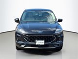 Used 2020 Ford Escape SE image 2