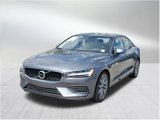 Used 2019 Volvo S60 T5 Momentum w/ Multimedia Package image 2