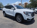 Used 2022 GMC Terrain SLT image 2