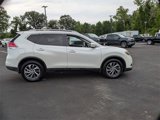 Used 2015 Nissan Rogue SL w/ SL Premium Package image 2
