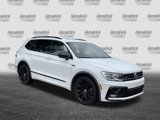 Used 2020 Volkswagen Tiguan SE R-Line image 2