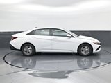 New 2025 Hyundai Elantra SE image 4