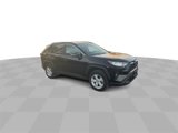 Used 2021 Toyota RAV4 XLE Premium image 2