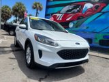 Used 2021 Ford Escape SE image 3
