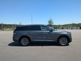 Certified 2022 Lincoln Aviator Reserve w/ Elements Package Plus image 4