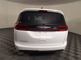 New 2025 Chrysler Pacifica Select image 5