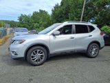 Used 2015 Nissan Rogue SL w/ SL Premium Package image 3