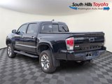 Used 2016 Toyota Tacoma Limited image 4