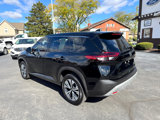 Used 2021 Nissan Rogue SV image 4