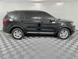 Used 2018 Ford Explorer XLT image 6