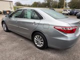 Used 2016 Toyota Camry LE image 5