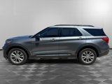 Used 2022 Ford Explorer XLT w/ Equipment Group 202A image 6