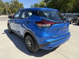 Used 2021 Nissan Kicks S image 3