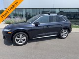 Used 2020 Audi Q5 2.0T Premium Plus w/ Premium Plus Package image 2