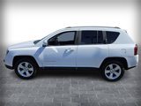 Used 2015 Jeep Compass Latitude image 4