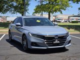 Used 2022 Honda Accord Touring image 3