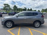 Used 2018 Nissan Rogue SV image 4