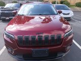 Used 2020 Jeep Cherokee Latitude Plus image 2