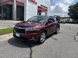 Used 2015 Toyota Highlander Limited Platinum image 2