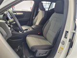 Used 2025 Volvo XC40 B5 Core image 4
