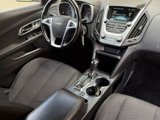 Used 2017 Chevrolet Equinox LT w/ Convenience Package image 2