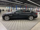 Used 2017 Jaguar XF Premium image 4
