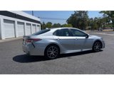 Used 2022 Toyota Camry SE image 3