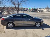 Used 2016 Ford Fusion SE image 4