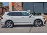 Used 2020 Volkswagen Tiguan SEL Premium R-Line image 2