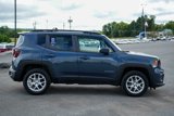 Used 2021 Jeep Renegade Latitude w/ Luxury Group I image 4