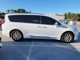 Used 2018 Chrysler Pacifica Touring-L image 3