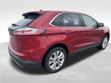 Used 2023 Ford Edge Titanium image 3
