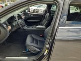 Used 2023 Volvo XC60 B5 Plus image 3
