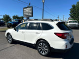 Used 2017 Subaru Outback 2.5i Limited image 2