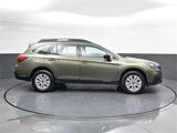 Used 2019 Subaru Outback 2.5i image 3