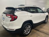 Used 2022 GMC Terrain SLT w/ Tech Package image 3