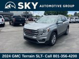 Used 2024 GMC Terrain SLT image 2