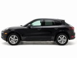 Certified 2018 Porsche Macan image 2