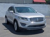 Used 2019 Lincoln MKC Premiere image 2