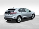 Used 2022 Ford Edge Titanium image 5